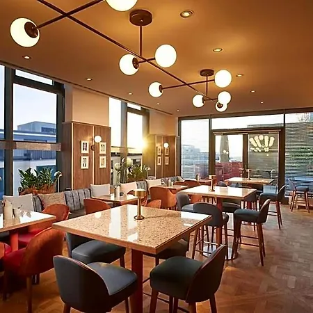 Adina Aparthotel